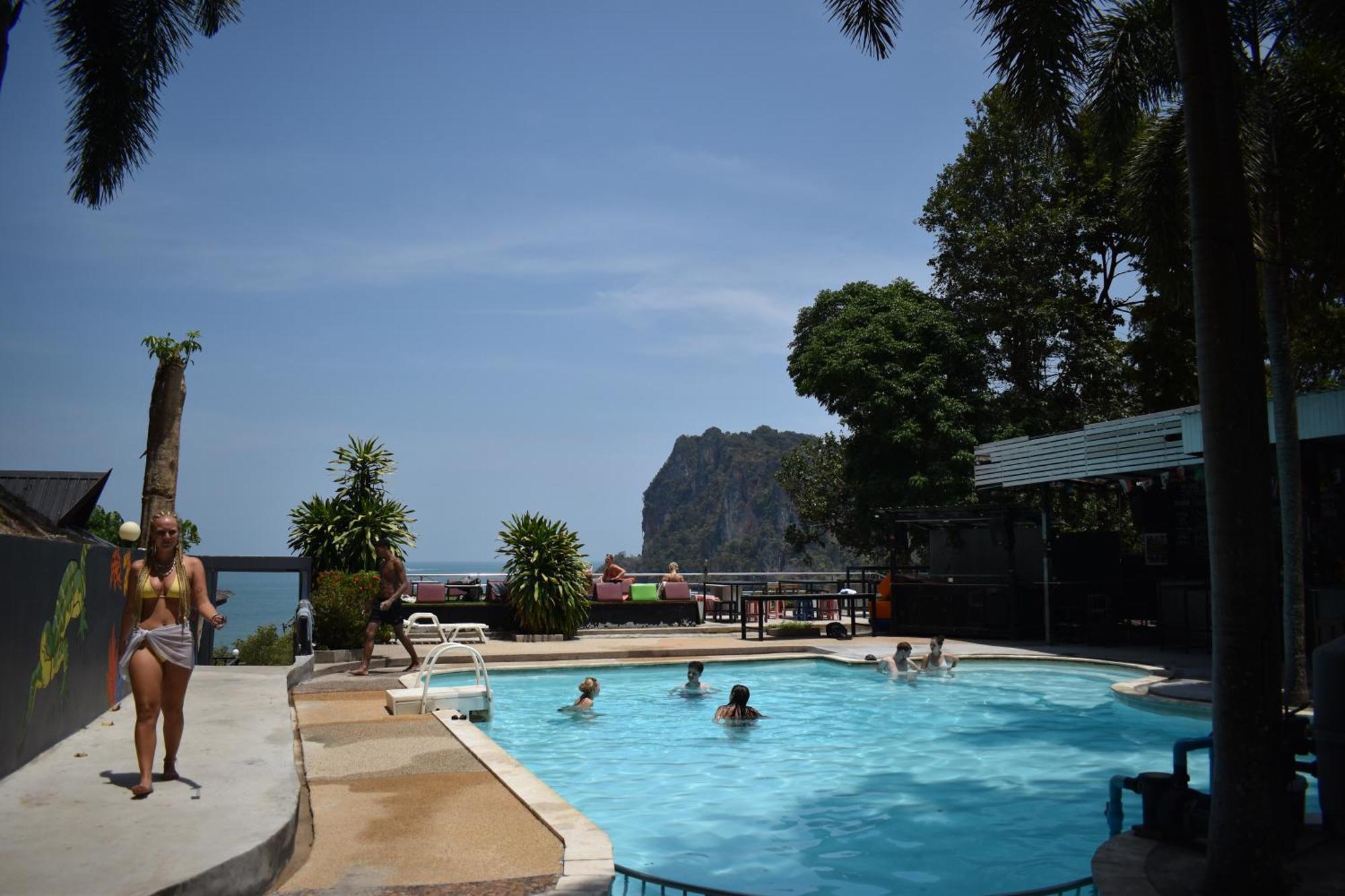 Blanco Hideout Railay - Youth Hostel 18 To 35 Only Esterno foto