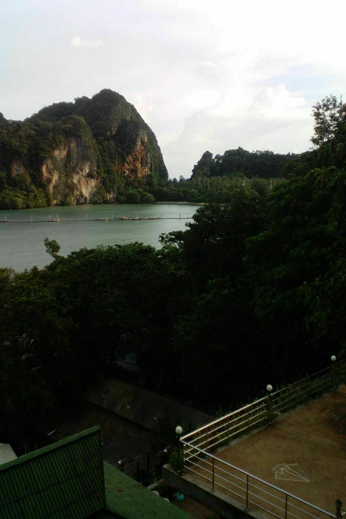 Blanco Hideout Railay - Youth Hostel 18 To 35 Only Esterno foto